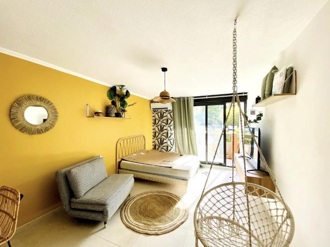 Studio Terrasse & Parking Gratuit En Residence Nîmes Dış mekan fotoğraf