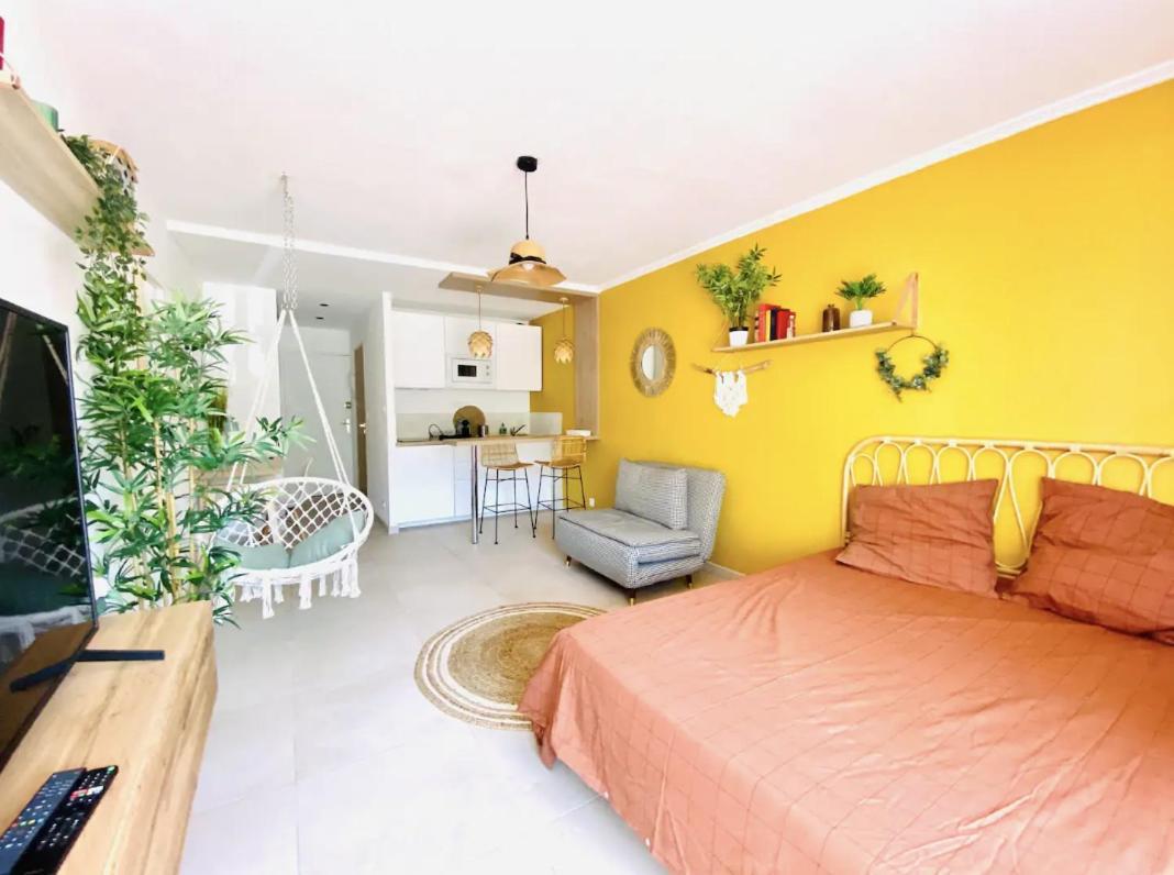 Studio Terrasse & Parking Gratuit En Residence Nîmes Dış mekan fotoğraf